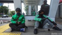 Driver Ojol mengaku turunnya omset hingga orderan. 