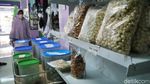 Pernak Pernik Haji dan Umrah Semakin Sepi Pembeli