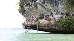 Pulau Sakral Makam Putri Duyung di Papua Barat