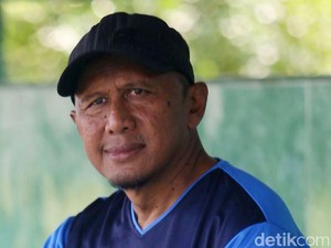 Rahmad Darmawan Bimbang Ditawari Jadi Wakil Bupati Lampung Tengah