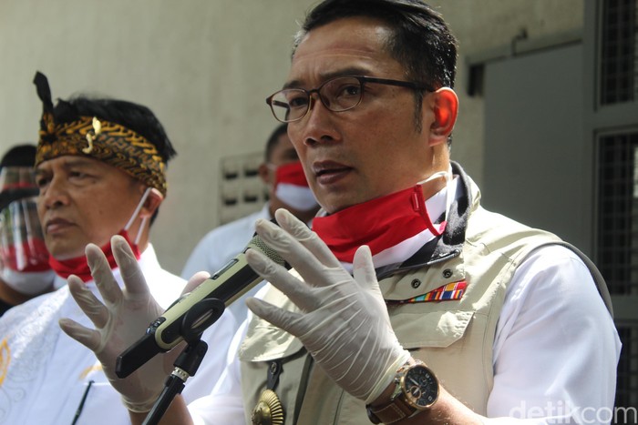 Ridwan Kamil ingatkan Bupati Bandung soal penyebaran Corona di pasar
