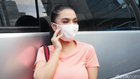 Siva Aprilia saat ditemui di kawasan Trans TV, Kapten Tendean, Jakarta Selatan pada Rabu (3/6). Pool/Noel/detikFoto.