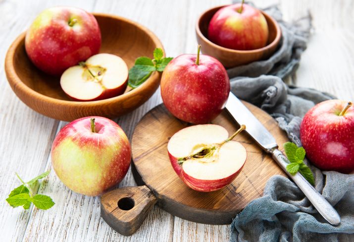 Tips Agar Apel Tak Berubah Warna Ketika Dipotong