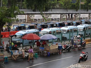 Organda Sarankan Angkutan Umum Diperbanyak Selama PSBB Transisi DKI