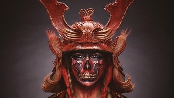 Setelah lulus dari bangku sekolah menengah atas, ia melanjutkan pendidikannya ke universitas seni. Foto: Amazing Jiro/Bored Panda