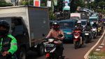 Jalan Juanda Arah Jakarta Mulai Macet