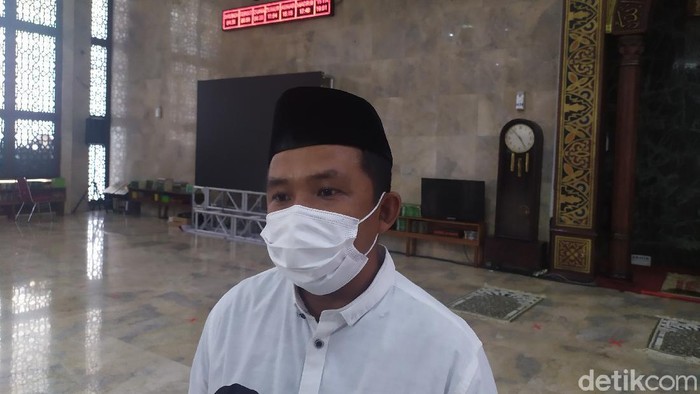 Kepala Bidang Umum dan Operasional Masjid Sunda Kelapa La Ode Basir