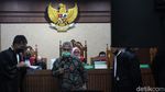 Ketua KPU Bersaksi di Sidang Suap PAW Anggota DPR