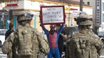 Spiderman-Batman Protes Kematian George Floyd