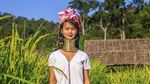 Melongok Perempuan Berleher Panjang di Thailand Utara