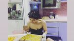 Siap Ngedangdut di Amerika, Ini Vebrie Verona yang Jago Bikin Kue