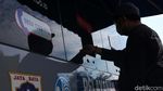 Warga Antre Bayar Pajak di Samsat Jakarta Timur
