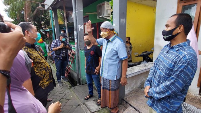 wawali surabaya kunjungi warga