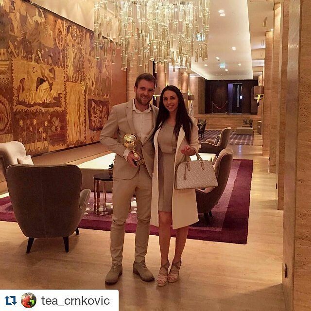 Aleksandar Katai dan Tea Katai