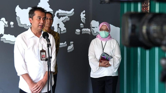 Deputi bidang Protokol, Pers, dan Media Setpres Bey Machmudin