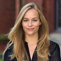 Nama Dr. Daisy Robinton populer setelah berbicara dalam Ted Talk mengenai Can We Engineer the End of Ageing. Selain karena temuannya yang menarik, sosoknya yang cantik tentu juga jadi perhatian.Foto: Instagram @daisy_robinton