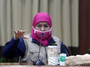 Sisa 11 Daerah Berstatus Zona Merah di Jatim, Khofifah: Tetap Waspada!