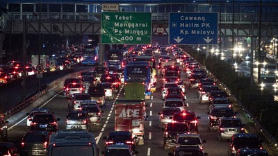 PSBB Transisi Langsung Bikin Jakarta Macet