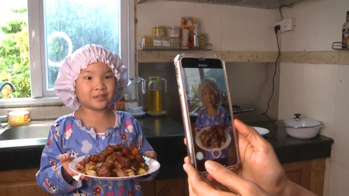 Koki Cilik 8 Tahun Asal Myanmar Koki Cilik 8 Tahun Asal Myanmar