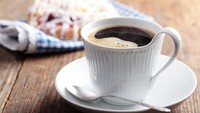 Rutin Minum Kopi Pahit? Ini 5 Efek Sehatnya pada Tubuh