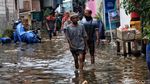 Lagi, Banjir Rob Kembali Genangi Pemukiman Muara Baru
