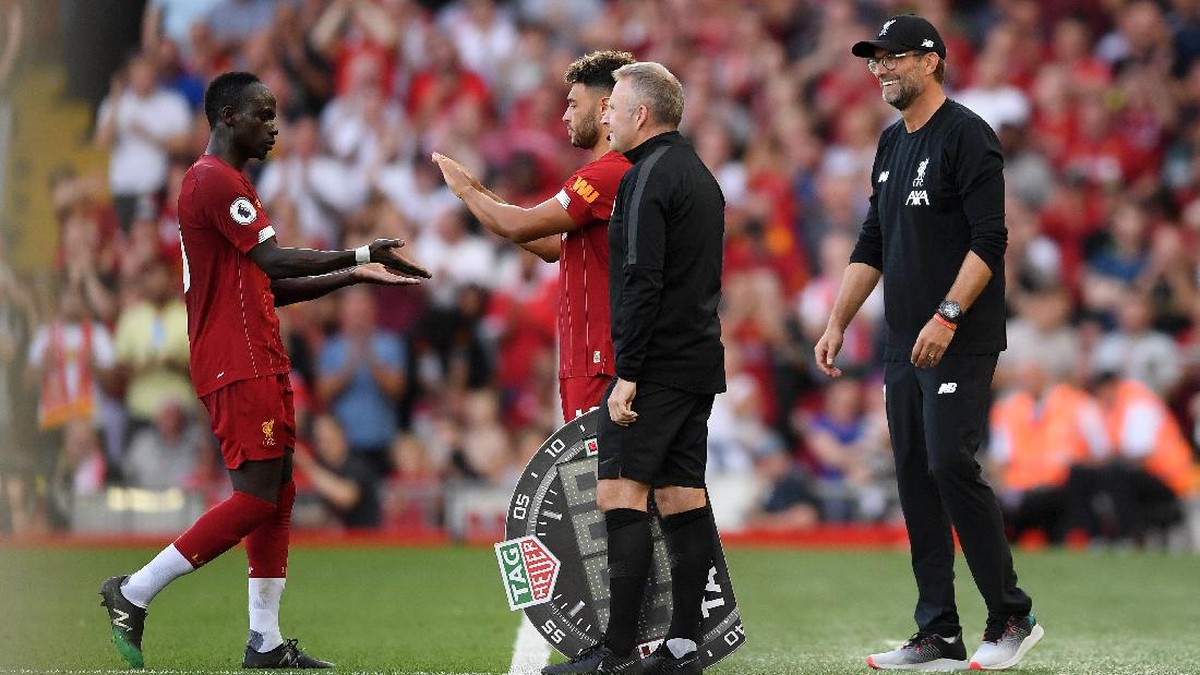 Premier League bakal ada lima pergantian pemain dalam satu tim. (Foto: Getty Images/Laurence Griffiths)