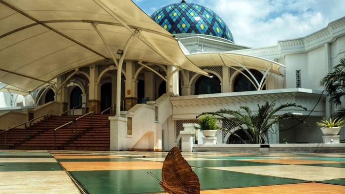 Masjid Albina