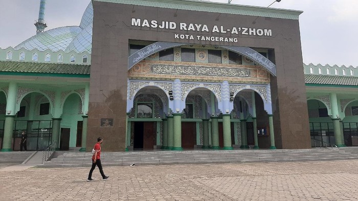 Masjid Raya Al Azhom, Kota Tangerang, Banten