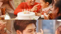 Nah, kalah momen ini kala Park Go Bu membintangi iklan minuman. Adegan bersama kue ulang tahun ia tampak begitu menggemaskan. Foto: Instagram @parkb0gum