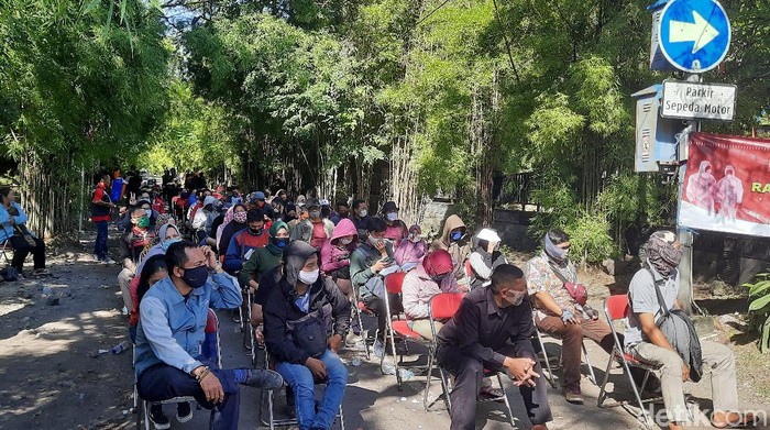 rapid test dan tes swab di terminal keputih