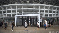 Ring road Stadion Utama Gelora Bung Karno (SUGBK) dibuka lagi setelah tiga bulan tutup.