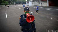 Pengelola SUGBK menerapkan protokol kesehatan untuk memutus rantai penularan virus Corona. 