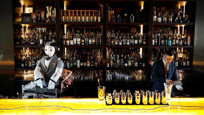 Robot bartender di bar Korea Selatan