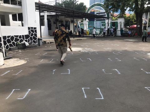 Salat Jumat di Masjid Cut Meutia Jakarta