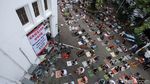 Salat Jumat Pertama Masa PSBB Transisi di Jakarta