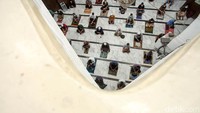Sebelumnya masjid ini sempat ditutup untuk mendukung penerapan PSBB DKI Jakarta.