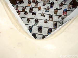 Beda Pendapat DMI dan MUI soal Ganjil Genap Saat Salat Jumat