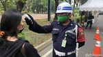 Suasana New Normal di Ring Road GBK, Pengunjung Wajib Pakai Masker