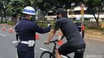 Suasana New Normal di Ring Road GBK, Pengunjung Wajib Pakai Masker