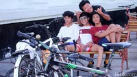 Meski PSBB Kota Bandung satusnya dilonggarkan dari PSBB maksimal menjadi PSBB proposional, masyarakat harus tetap melakukan phsycal distancing dan sosial distancing.