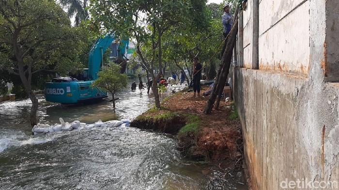 Rob Di Kompleks Pantai Mutiara Makin Tinggi Diduga Akibat Tanggul