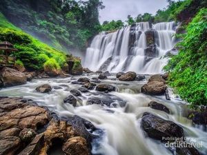 Curug Malela, Niagara Mini Menakjubkan dari Bandung