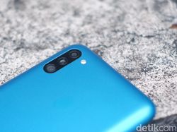 Unboxing Galaxy M11, Bawa Batre 5.000 mAh Harga Rp 2 Juta