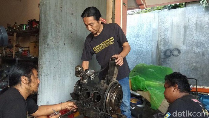 Pria Magelang Bernama Corona