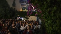 Dibukanya kembali bioskop terbuka ini pun disambut baik oleh masyarakat. Tak sedikit warga yang datang untuk menonton film di bioskop terbuka tersebut. 