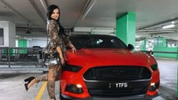 Ini adalah hal terbaik yang pernah saya lakukan selama hidup saya. Berada finansial yang tak pernah saya impikan sebelumnya dan saya menikmatinya, ujar Gracie seperti dikutip dari News Corp Australia. Foto: Instagram/@renee_gracie