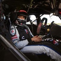 Setelah melalui kegagalan berulang kali, Renee kehalingan sponsor dan diganti dengan pebalap lain pada 2017.  Situasi tersebut lantas memaksa perempuan 25 tahun ini putar otak demi menyambung hidup. (Foto: Instagram/@renee_gracie)