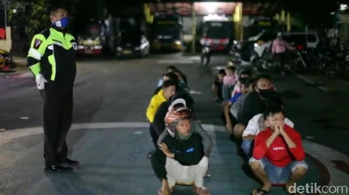 Polisi Blitar Sita Puluhan Motor Balap Liar