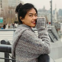 Putri Alya Rohali, Namira Adjani juga memilih tinggal di luar negeri. Namira kini tinggal di Inggris untuk melanjutkan pendidikan S2 di University College London (ULC). Diketahui sebelum memilih universitas tersebut Namira berhasil lolos di 5 kampus bergengsi luar negeri. Foto: Instagram @namiradjani