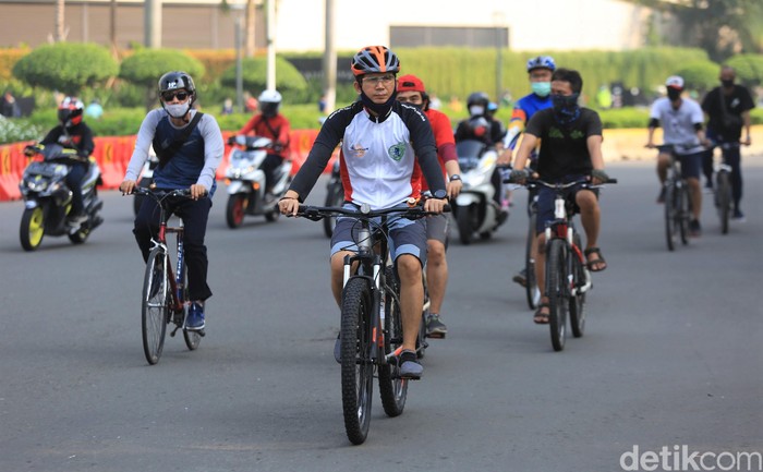 Pemprov DKI Jakarta utamakan transportasi sepeda terkait mobilitas penduduk saat PSBB transisi. Untuk itu, Pemprov DKI mengatur perihal fasilitas bagi pesepeda.